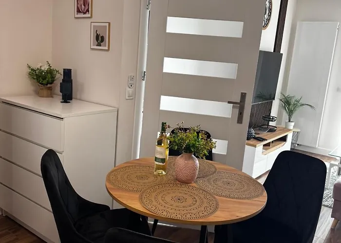 Rose, Osada Gorska 아파트